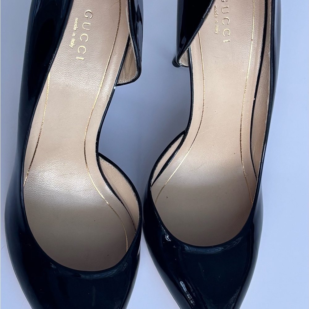 Gucci Black Patent Leather Heels - Picture 7 of 10